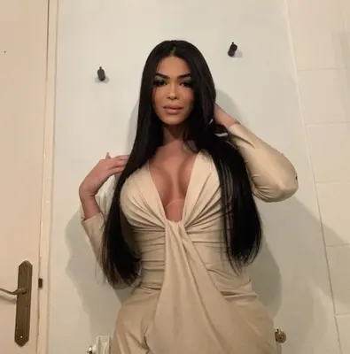 TS Lunna Jolie 18J super fast tabul – Trans Escort Hanau