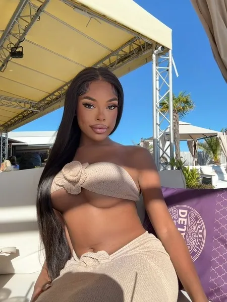 Deutsche TS Kalisha neue Nummer1 – Trans Escort Hannover