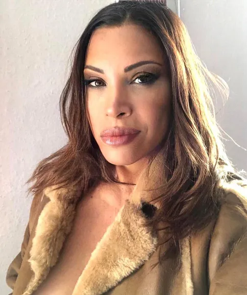 TRANS TYRA aus Brasilien – Trans Escort Mainz