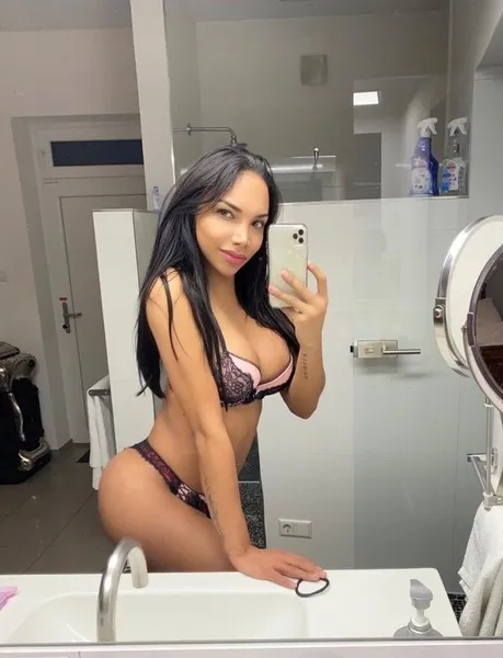 TS Yessica Party – Trans Escort Hamburg