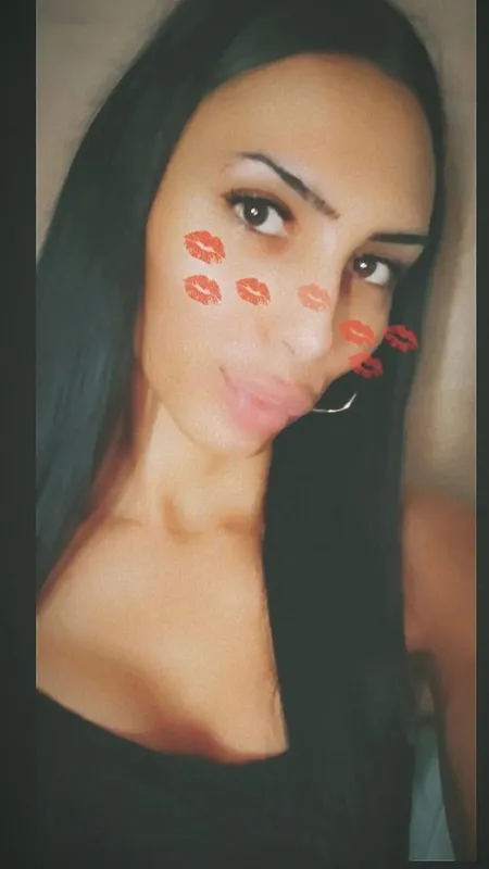 TS ALYNA Party & Hotelbesuche – Trans Escort Frankfurt Am Main
