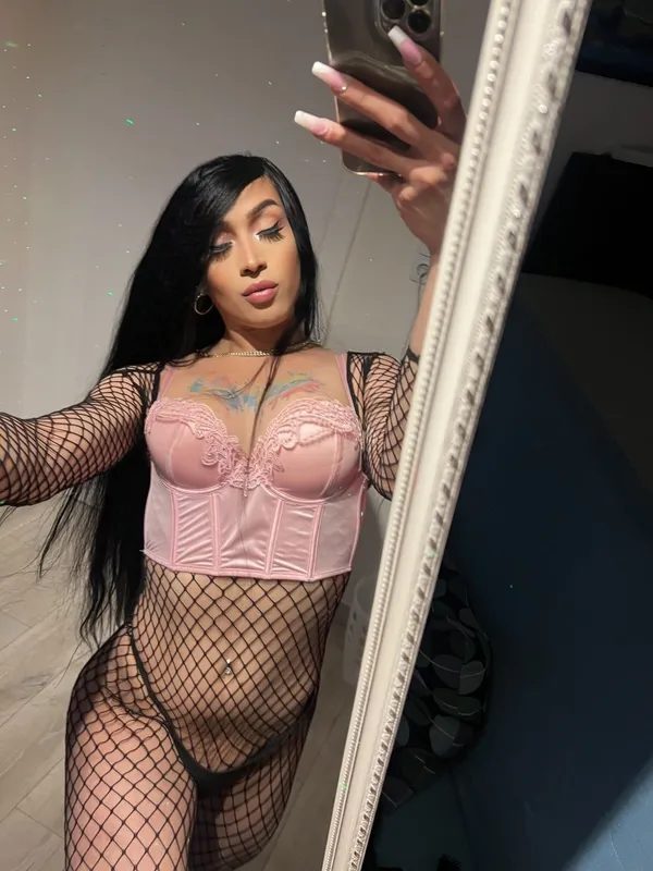 TS EMMA CHARLOTTW ARIAS XXL – Trans Escort Braunschweig