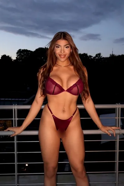 TS Clara 😍 – Trans Escort Berlin