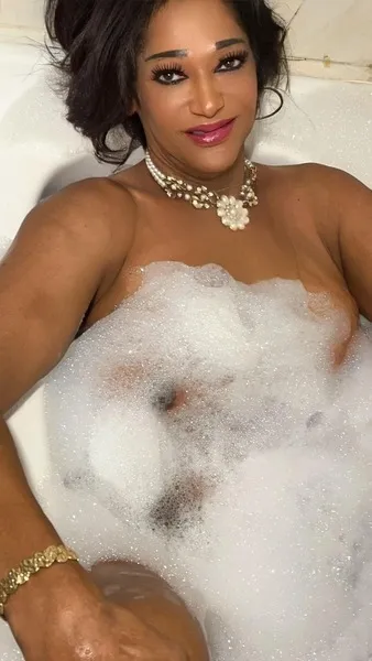 Top Trans Astrid Carolina 23X5 – Trans Escort Hamburg