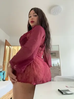 TS HILLARY LATINA XXL 🍌💖 – Trans Escort Gießen