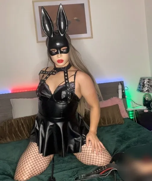TS Hilary Professional dominant – Trans Escort Hannover