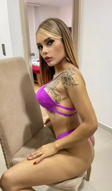 TS PAULETH BIG COCK XXL – Trans Escort Frankfurt Am Main