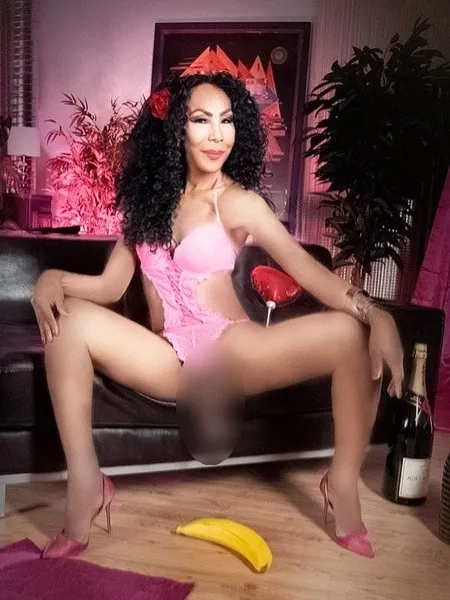 TS Tifany Latina XXL – Trans Escort Berlin