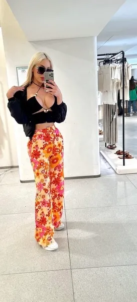 Ts MIA KHALIFFA 🥵 mit SPEKTAKULÄREN Körper – Trans Escort Frankfurt Am Main