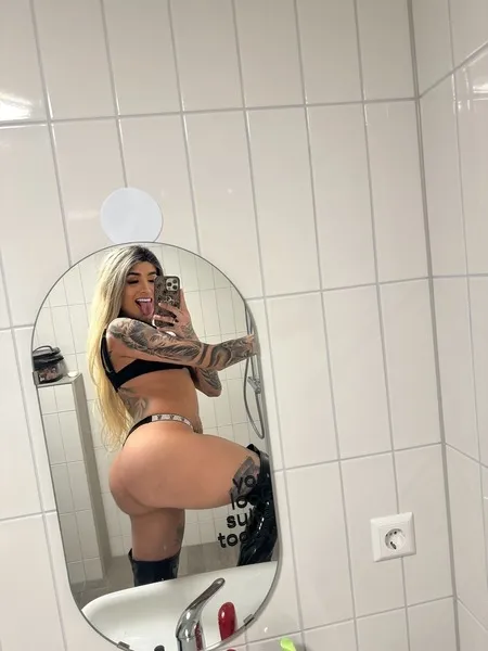 Loira brazilianische Transfrau – Trans Escort Berlin