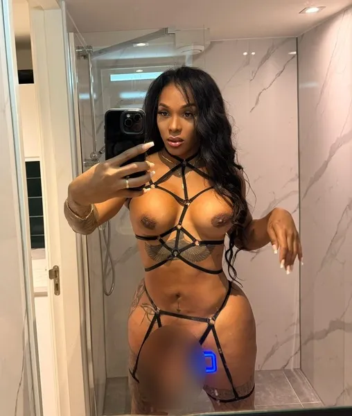 TS Sexychocolate XXL1 – Trans Escort München