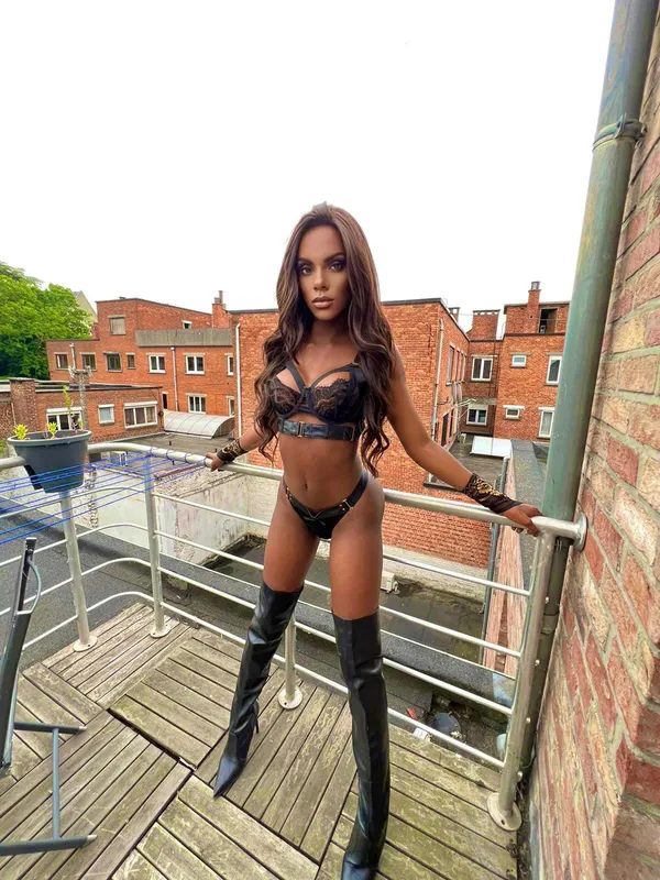 Onika BigDick – Trans Escort Frankfurt Am Main