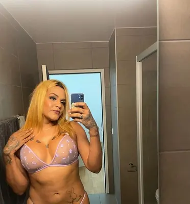 TS Danna 24cm – Trans Escort Frankfurt Am Main