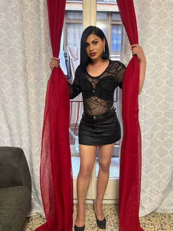 Julia8888 – Trans Escort Konstanz