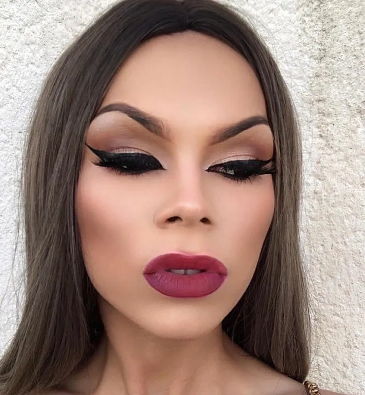 Sexi Azra – Trans Escort Augsburg