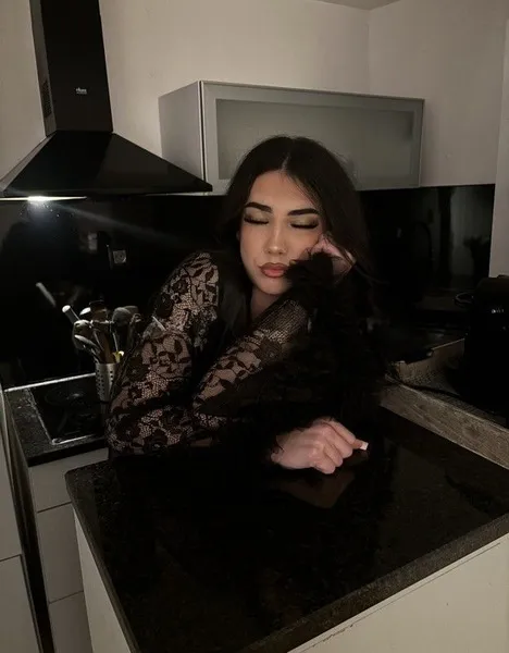 TS Ludmilla VIP-Schönheit – Trans Escort Augsburg