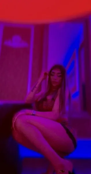 Heisser Teenie TS Anita 20J Mega Service1 – Trans Escort Celle