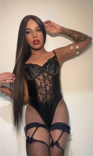 TS Mia Andreina XL heute Nacht verfügbar – Trans Escort Regensburg