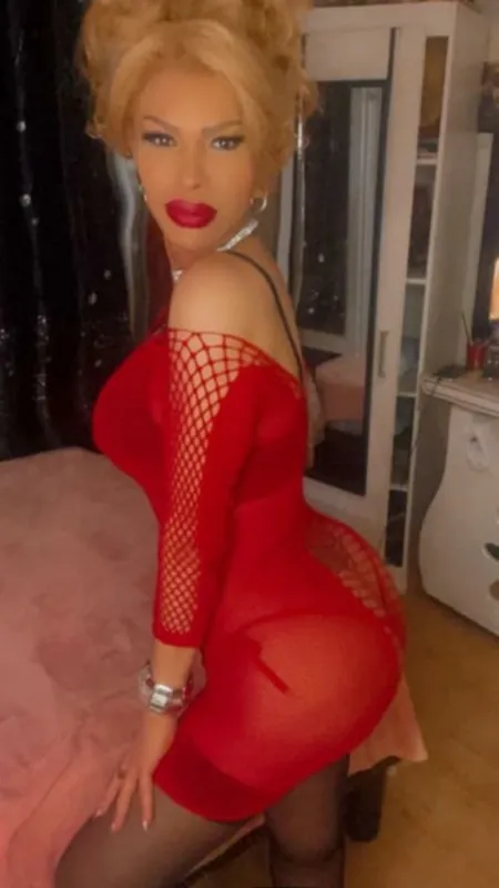 Bellaa – Trans Escort Düsseldorf